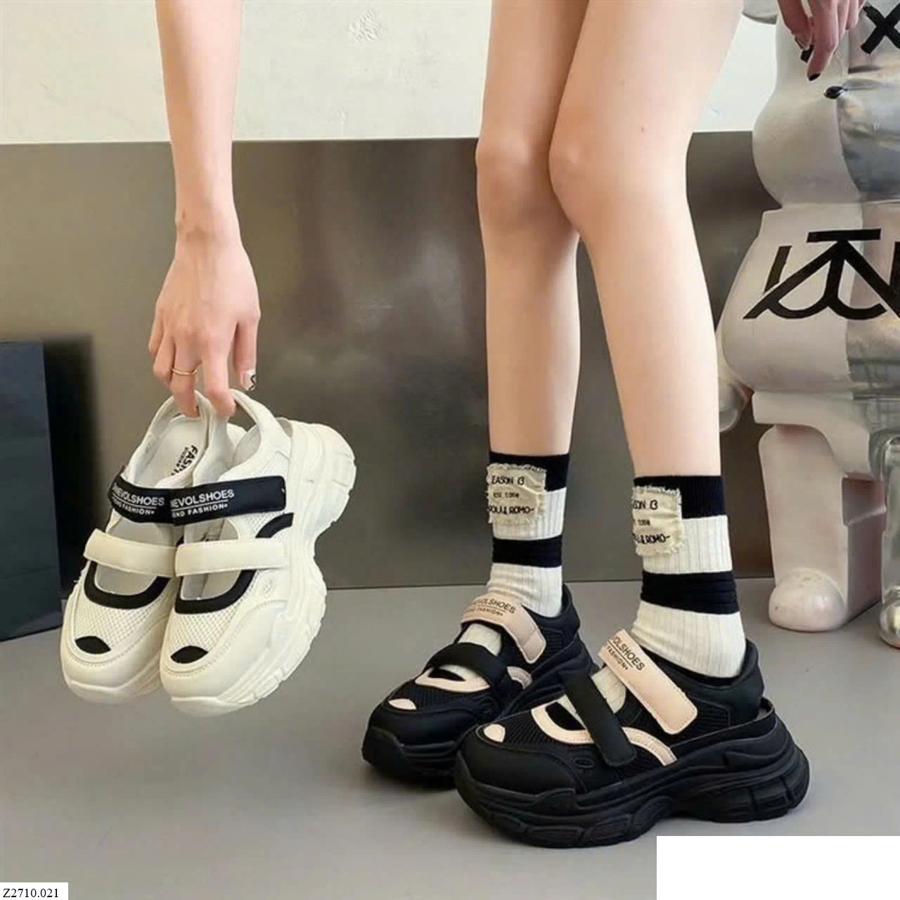 GIÀY SANDAL PHỐI MÀU THOÁNG KHÍ  Sỉ 135k