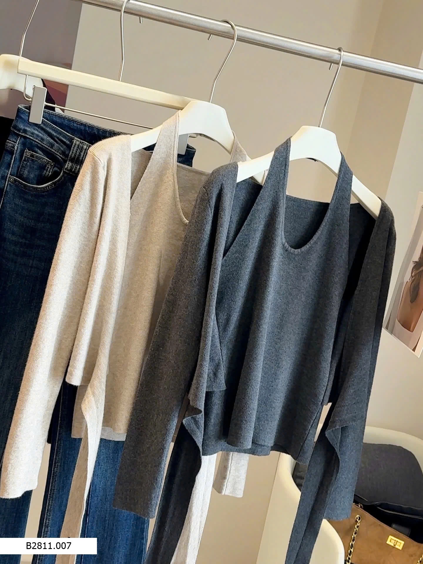 ÁO LEN CỔ YẾM HAI MẢNH PHỐI BUỘC EO ANNA Giá sỉ 175k