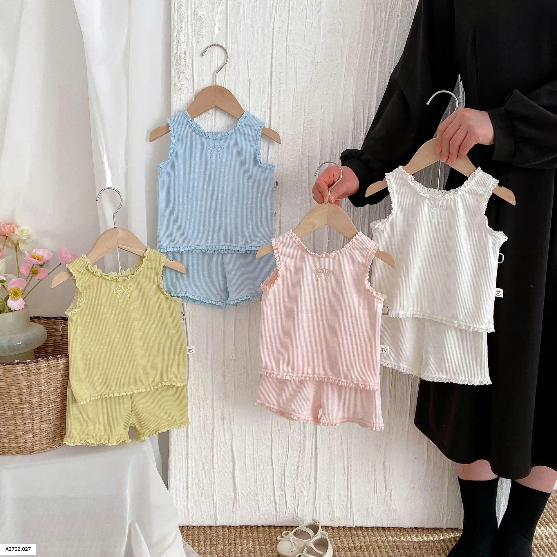 BỘ SÁT NÁCH BÉ GÁI Sỉ 124k