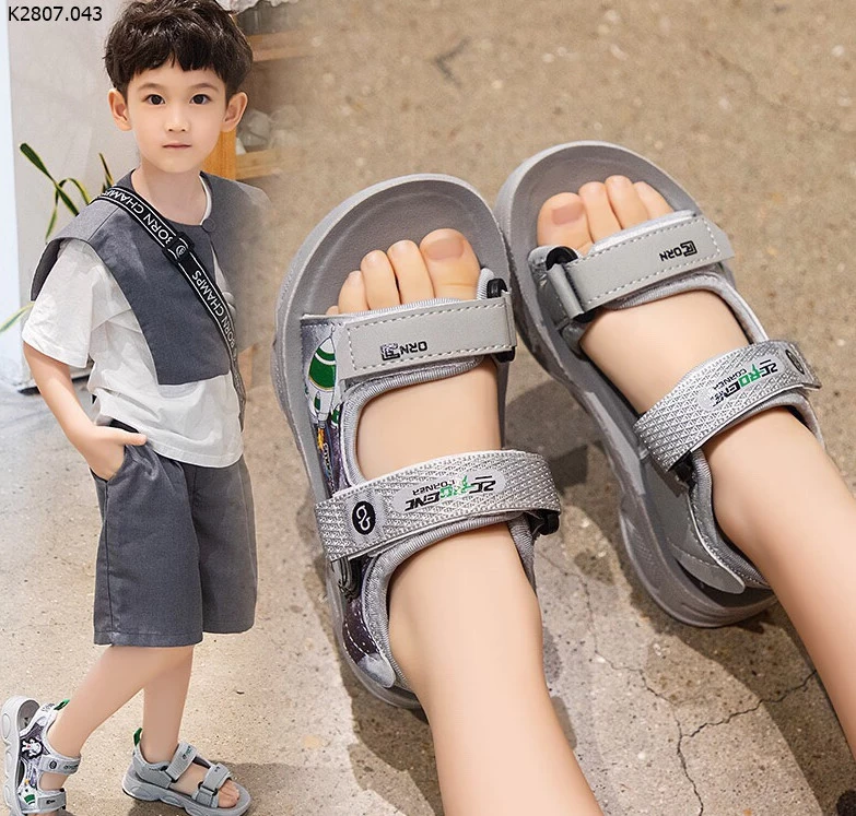Sandal cho bé trai  Si 115k 