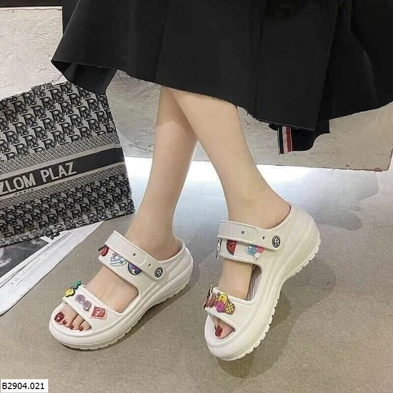 Sandal sticker cute Sỉ  97k 