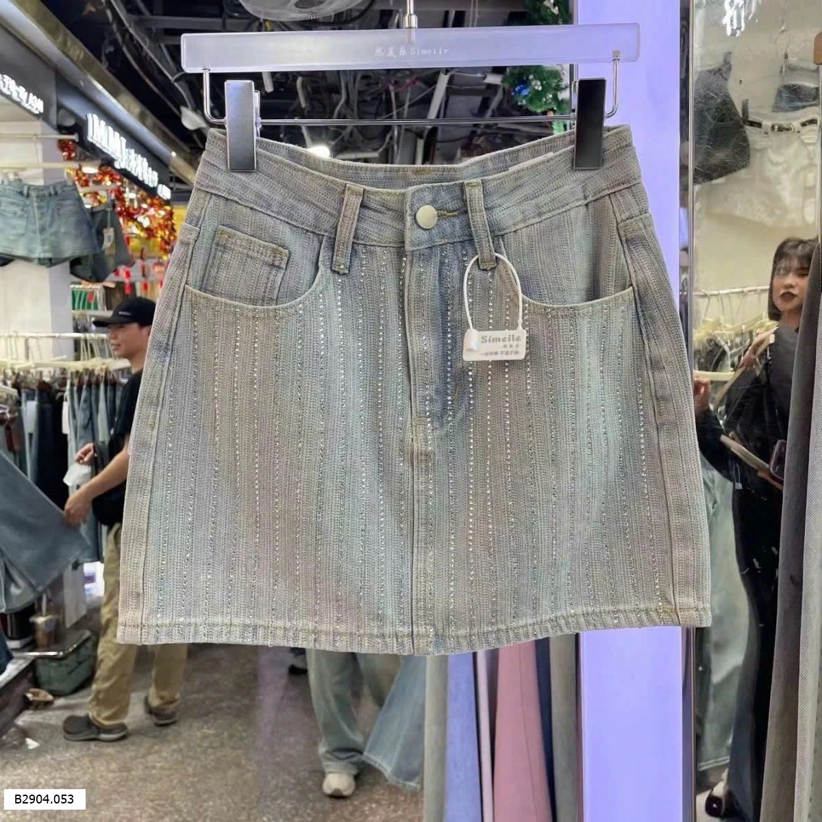 CHÂN VÁY JEAN ĐÍNH ĐÁ  Sỉ  105k 