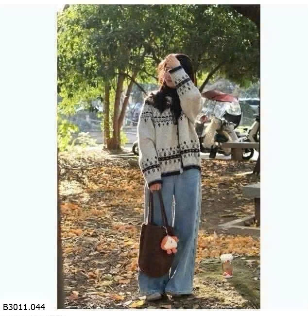 ÁO KHOÁC LEN CARDIGAN HOẠ TIẾT  Giá sỉ 200k