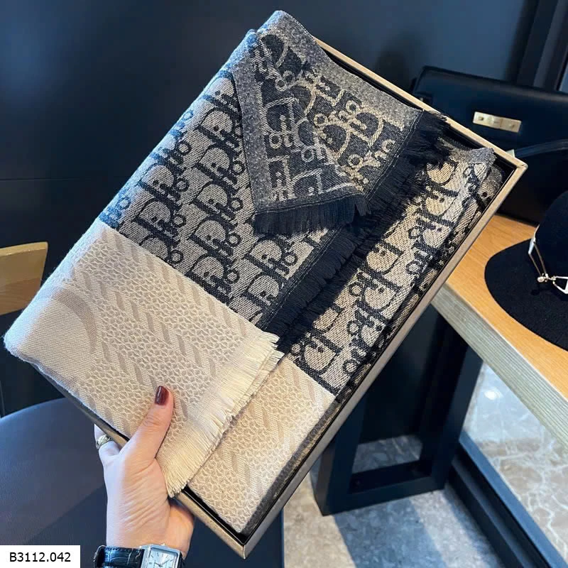 KHĂN CHOÀNG NỮ BẢN TO  Giá sỉ 95kaa