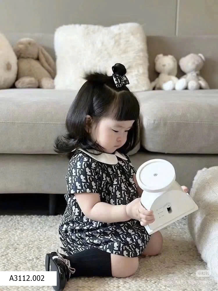 VÁY XINH BG   Giá sỉ Mẫu 1 : 110k Mẫu 2 :    125k