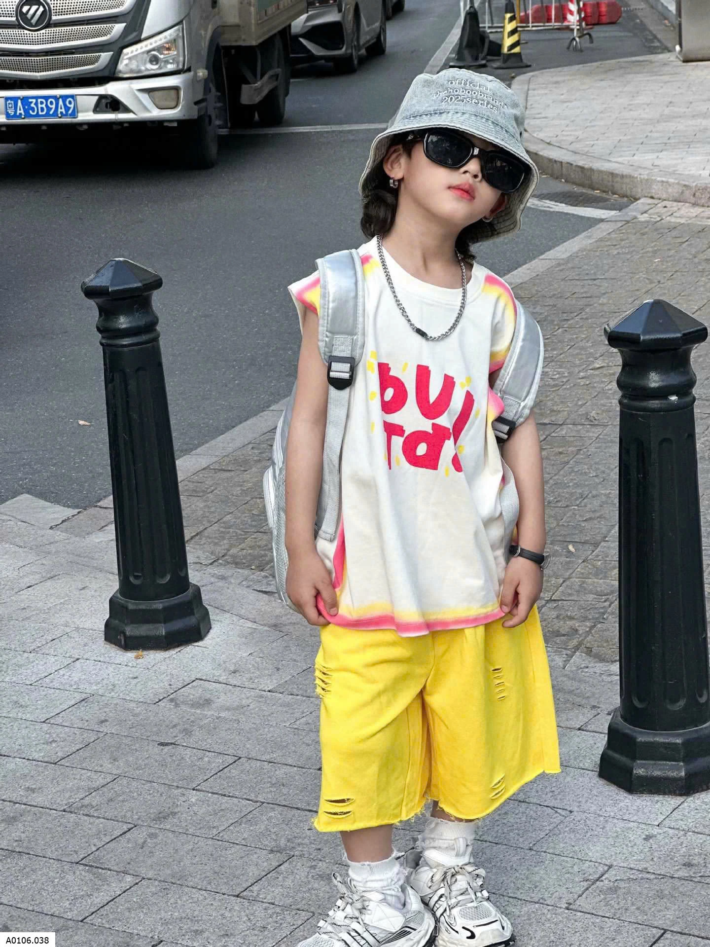 SET BỘ SÁT NÁCH + QUẦN VÀNG BT   Sỉ  giá  Áo: 110k  Quần: 100k 