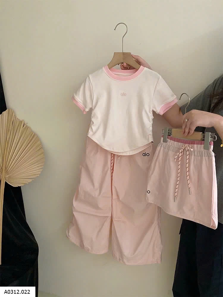 SET BỘ VÁY HỒNG ALO  Giá sỉ áo sz 110-150 giá 125k, sz 160-170 giá 152k  quần dài sz 110-150 giá 174k, sz 160-170 giá 203k cv sz 110-150 giá 151k , sz 160-170 giá 180k 
