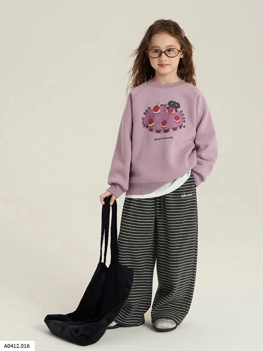 Áo nỉ họa tiết  Giá sỉ 90-150: 150k  160: 169k  170: 188k 