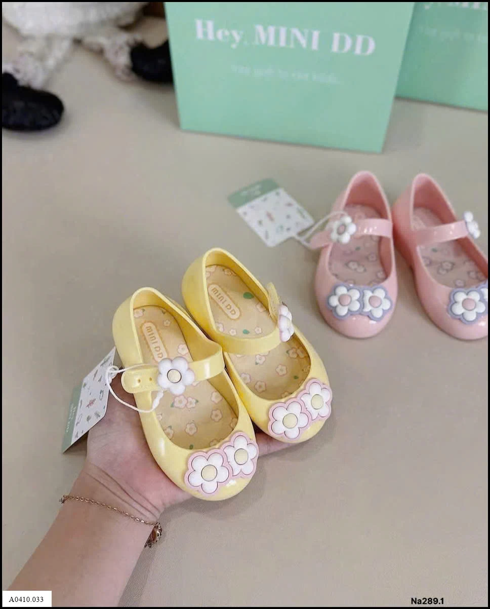 GIỲ BÉ SỈ 215K