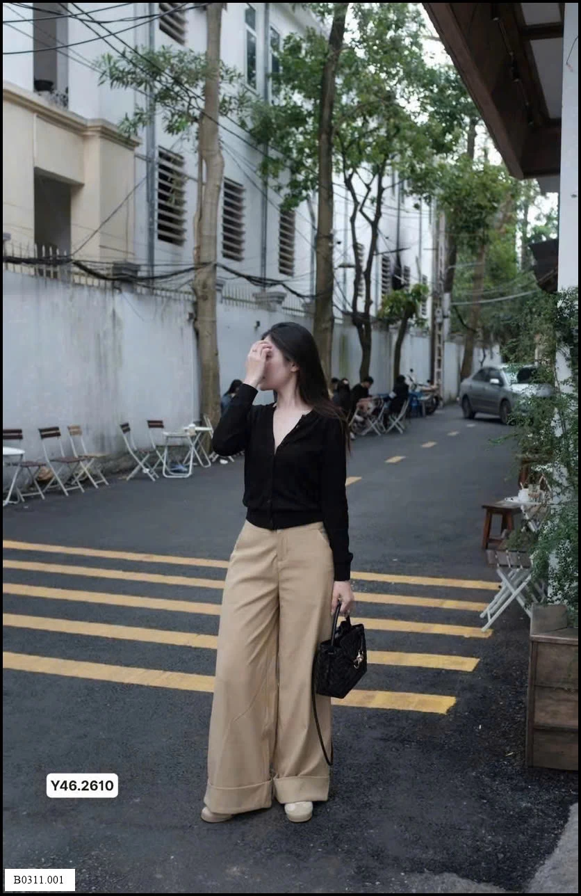 Aó len cdg MOSES QUEEN Giá sỉ 140k