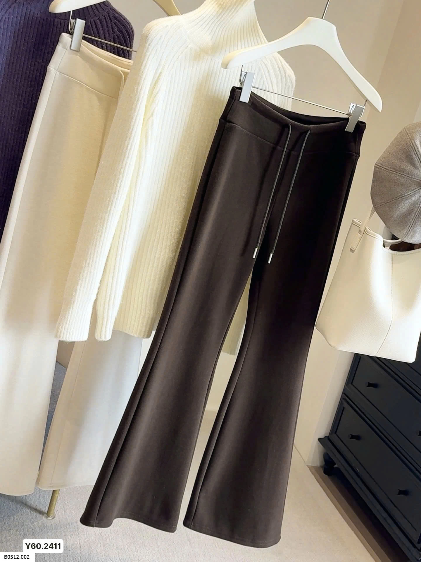 Quần loe lót lông Giá sỉ 235k