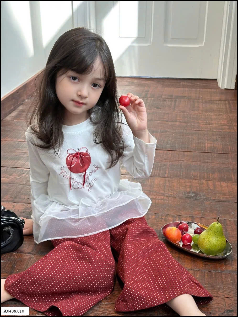 ÁO VIỀN REN MIX QUẦN ĐỎ SUÔNG   Giá sỉ áo: 131k  quần: 168k 